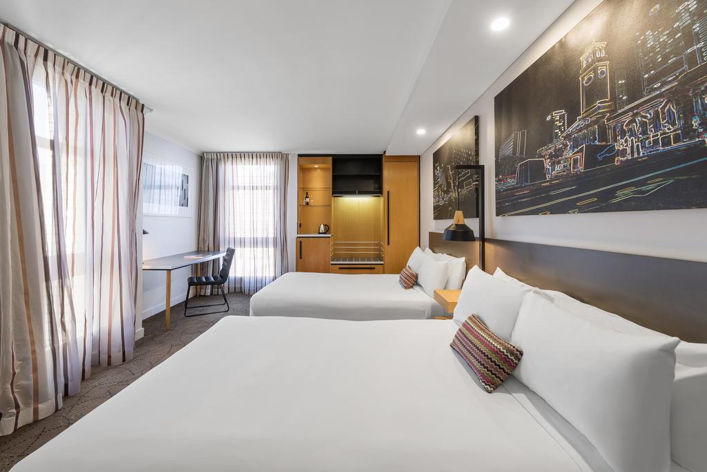 Mercure King George Square