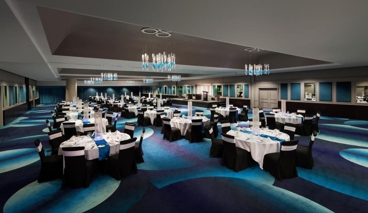 Mercure King George Square Hotel