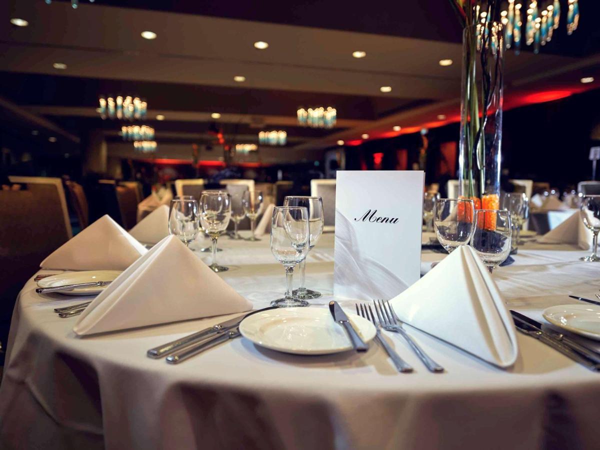 Mercure King George Square 4*